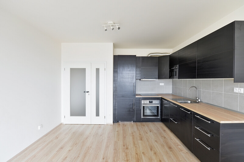 Rorýsova, Modřany - Prague 4 | Sale, Apartment One-bedroom (2+kk), 65 m²