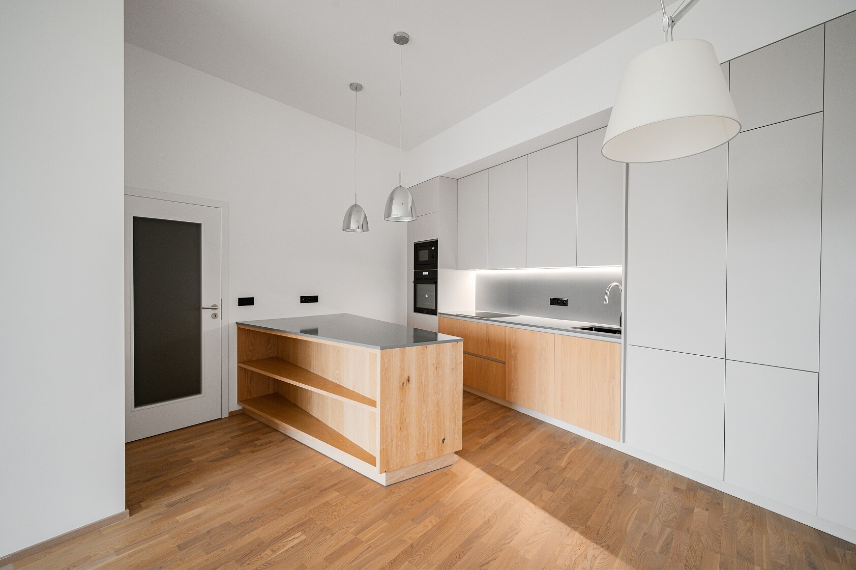 Breitfeldova, Karlín - Prague 8 | Rent, Apartment Two-bedroom (3+kk), 108 m²