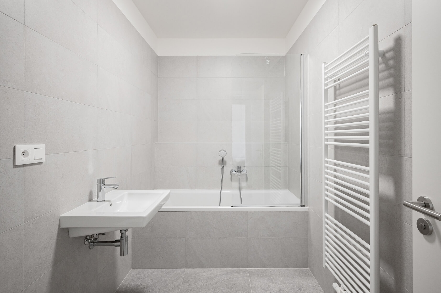 Cenomanská, Chýně - Praha-západ | Sale, House Four-bedroom (5+kk), 189 m²