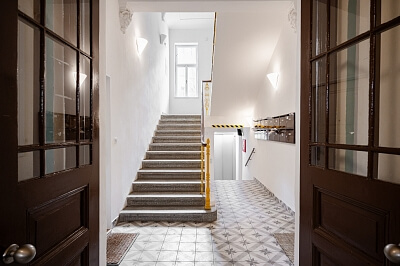 Rybalkova, Vinohrady - Prague 2 | Sale, Apartment One-bedroom (2+kk), 39 m²