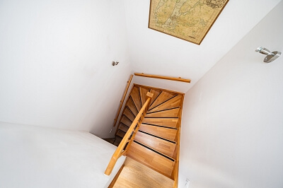 Žerotínova, Žižkov - Prague 3 | Sale, Apartment Three-bedroom (4+kk), 140 m²