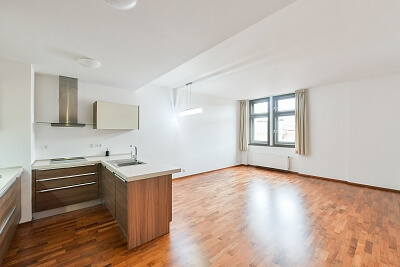 Na Děkance, Nové Město - Prague 2 | Sale, Apartment Two-bedroom (3+kk), 84 m²
