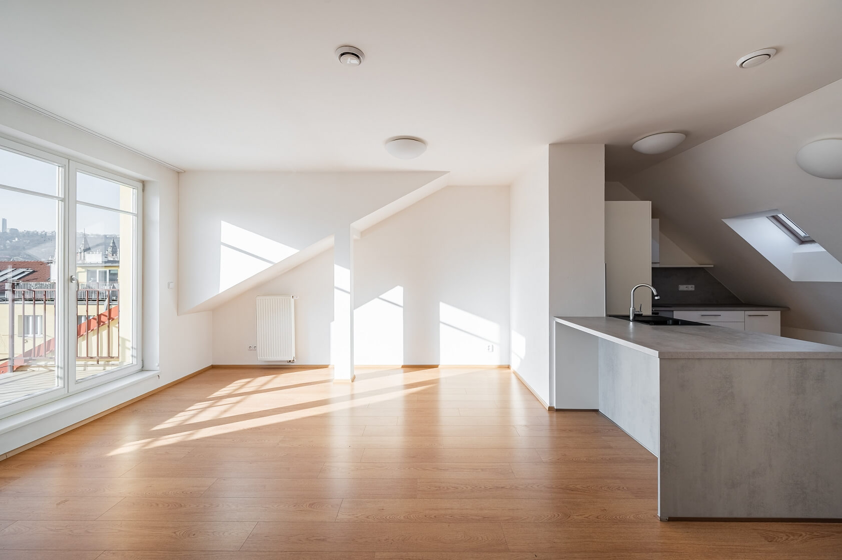 Svornosti, Smíchov - Prague 5 | Sale, Apartment Two-bedroom (3+kk), 85 m²