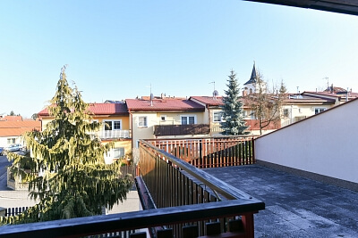 Pod Martinem, Řepy - Praha 6 | Pronájem, Rodinný dům 5+kk, 250 m²