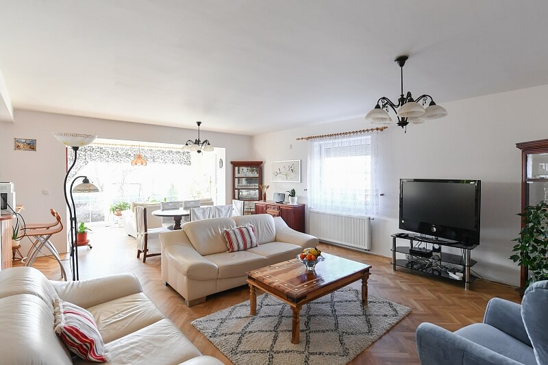 Pod Martinem, Řepy - Praha 6 | Pronájem, Rodinný dům 5+kk, 250 m²