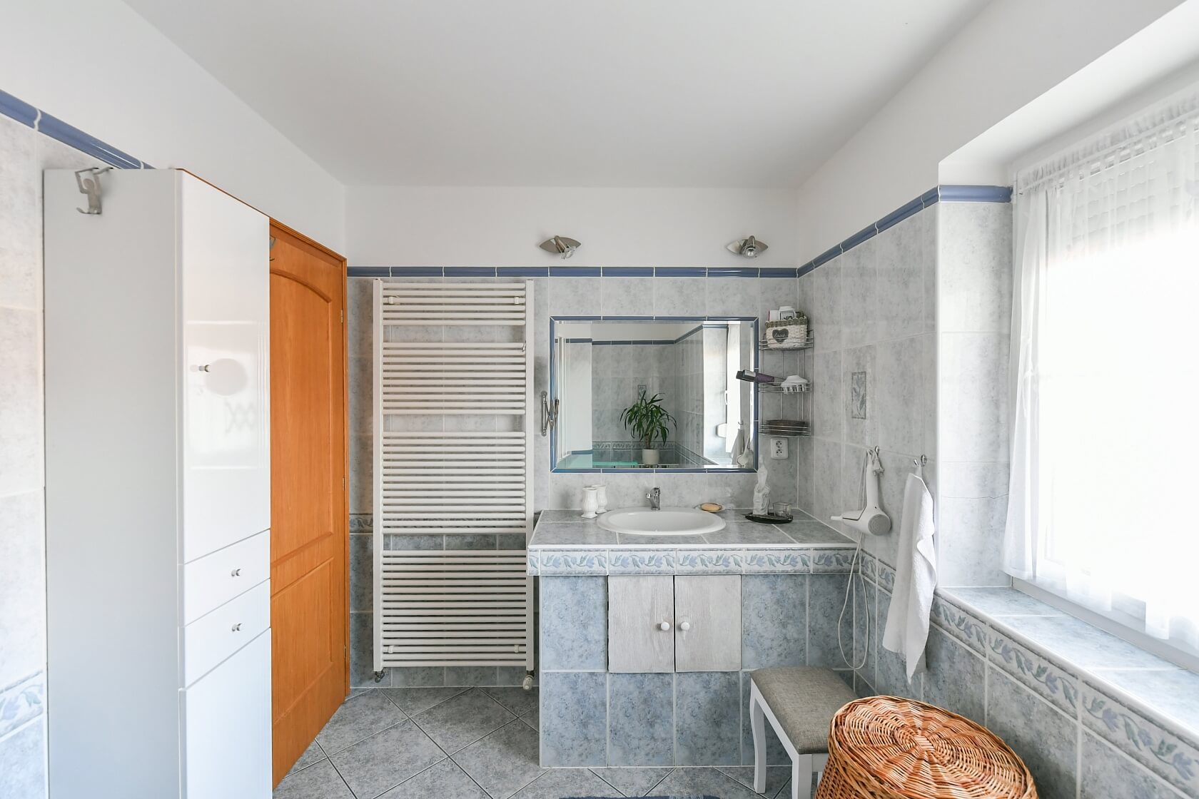 Pod Martinem, Řepy - Praha 6 | Pronájem, Rodinný dům 5+kk, 250 m²