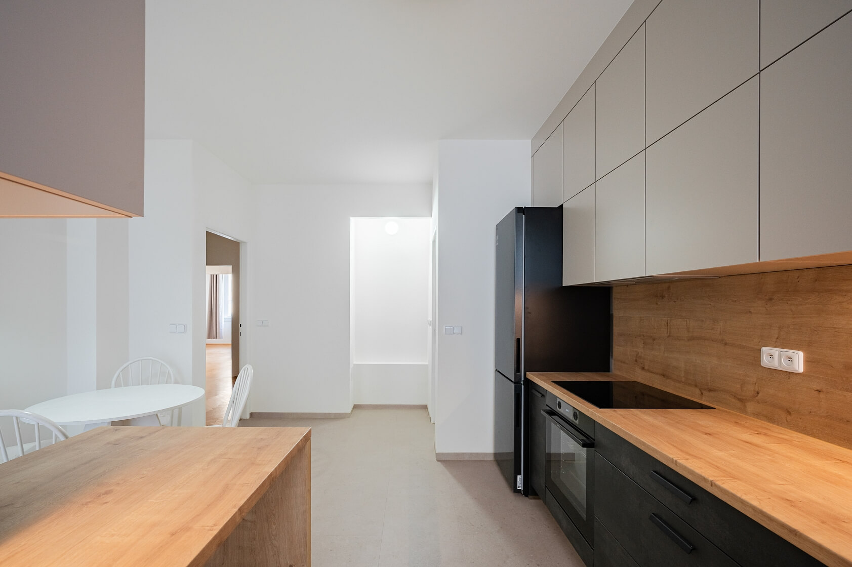 Lodecká, Nové Město - Praha 1 | Pronájem, Byt 3+1, 96 m²