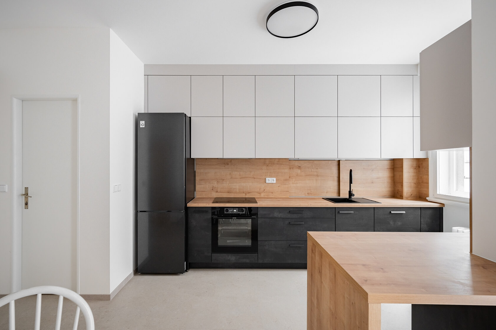 Lodecká, Nové Město - Praha 1 | Pronájem, Byt 3+1, 96 m²