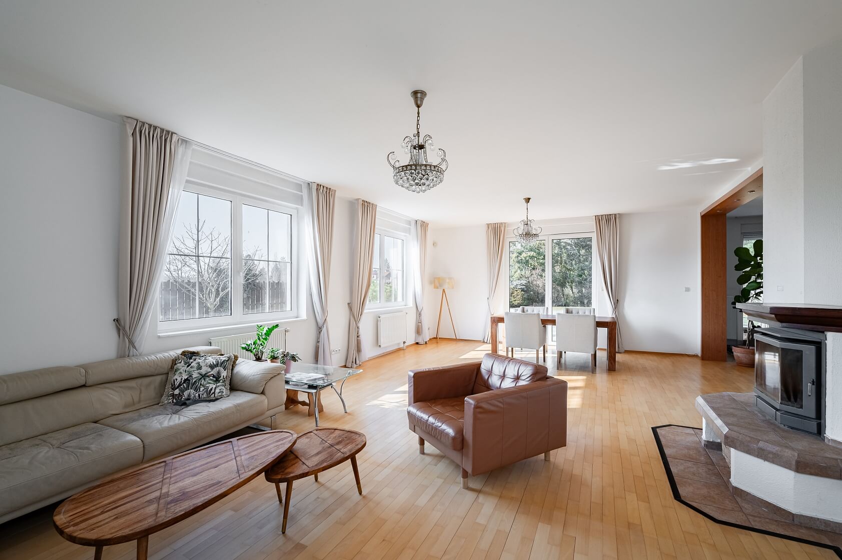 Školní, Mukařov - Praha-východ | Sale, House Four-bedroom (5+kk), 270 m²