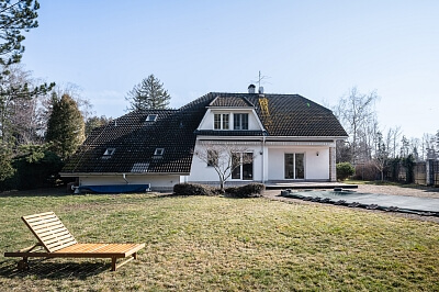 Školní, Mukařov - Praha-východ | Prodej, Rodinný dům 5+kk, 270 m²
