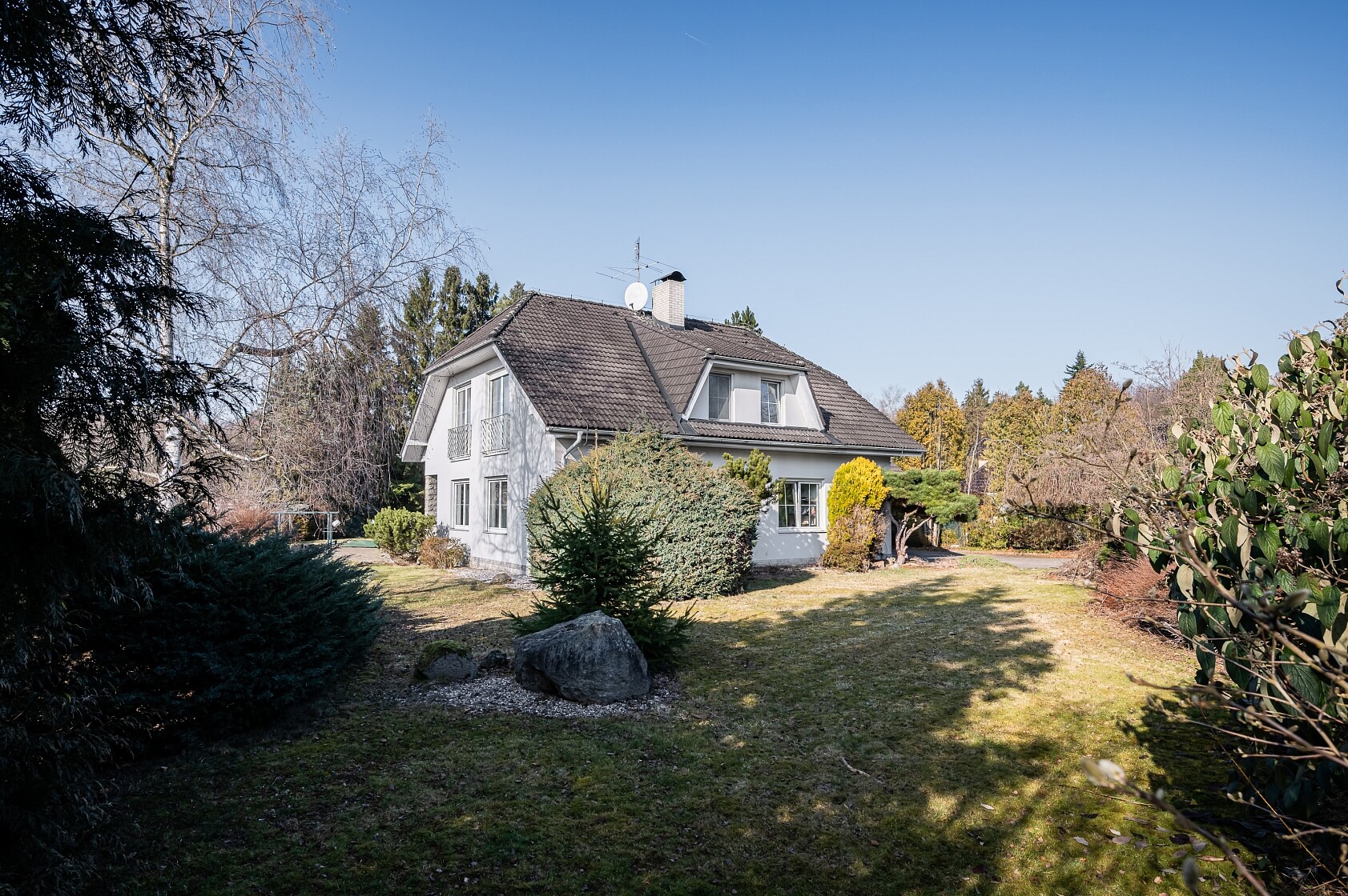 Školní, Mukařov - Praha-východ | Sale, House Four-bedroom (5+kk), 270 m²