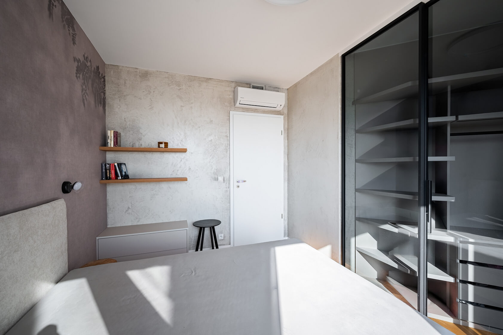 Ramonova, Strašnice - Prague 10 | Rent, Apartment One-bedroom (2+kk), 90 m²