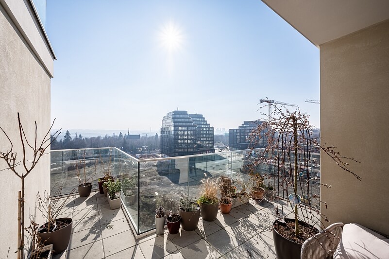 Ramonova, Strašnice - Praha 10 | Pronájem, Byt 2+kk, 90 m²