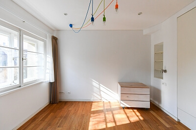 Jihozápadní II, Záběhlice - Praha 4 | Pronájem, Rodinný dům 5+kk, 196 m²