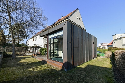 Jihozápadní II, Záběhlice - Praha 4 | Pronájem, Rodinný dům 5+kk, 196 m²