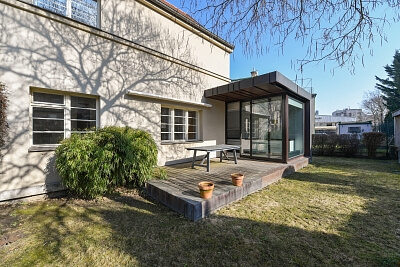 Jihozápadní II, Záběhlice - Praha 4 | Pronájem, Rodinný dům 5+kk, 196 m²
