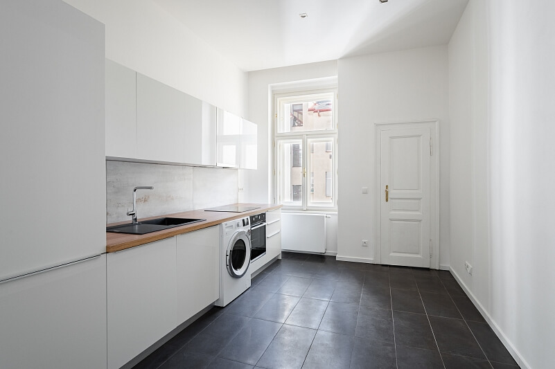 Máchova, Vinohrady - Prague 2 | Rent, Apartment Two-bedroom (3+1), 97 m²