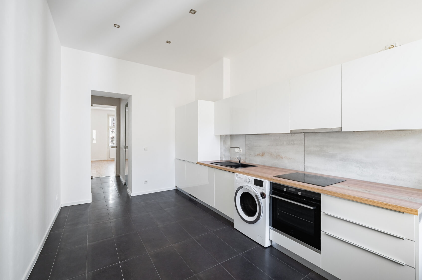 Máchova, Vinohrady - Prague 2 | Rent, Apartment Two-bedroom (3+1), 97 m²