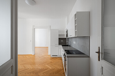 Kotevní, Smíchov - Prague 5 | Sale, Apartment Two-bedroom (3+kk), 84 m²