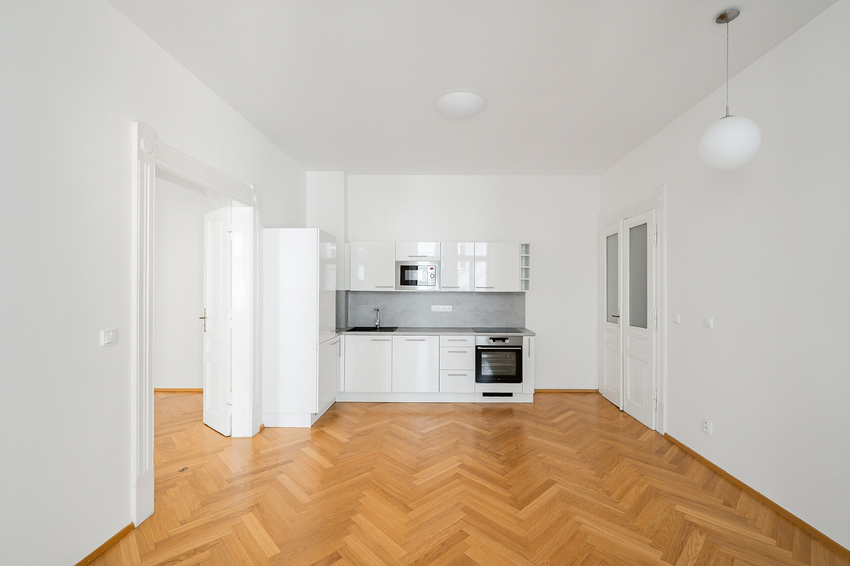 Kotevní, Smíchov - Prague 5 | Sale, Apartment Two-bedroom (3+kk), 84 m²