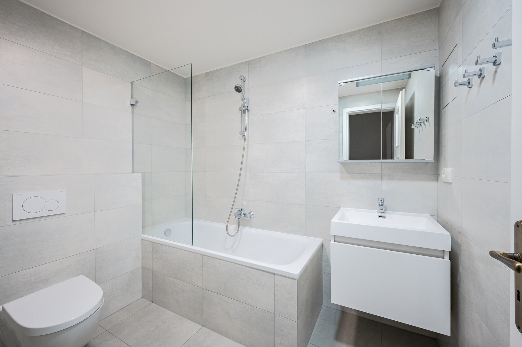 Svornosti, Smíchov - Prague 5 | Sale, Apartment Two-bedroom (3+kk), 93 m²