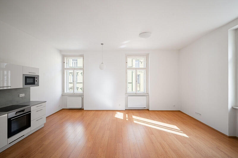 Svornosti, Smíchov - Praha 5 | Prodej, Byt 2+kk, 74 m²