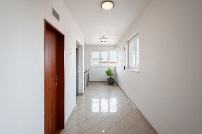 Mattioliho, Záběhlice - Prague 10 | Sale, Apartment One-bedroom (2+kk), 163 m²