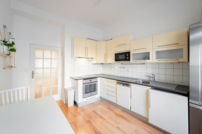 Na Kovárně, Vršovice - Prague 10 | Sale, Apartment One-bedroom (2+1), 66 m²