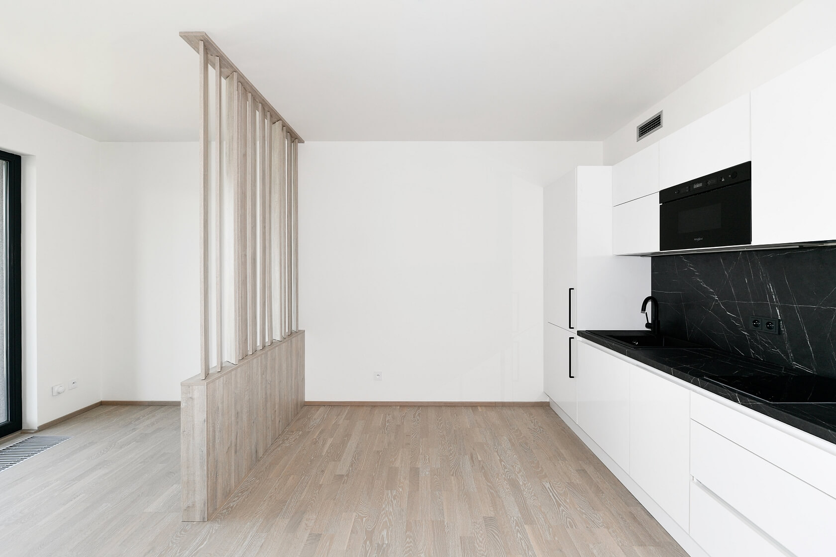 Mezi Vodami, Modřany - Praha 4 | Pronájem, Byt 1+kk, 39 m²