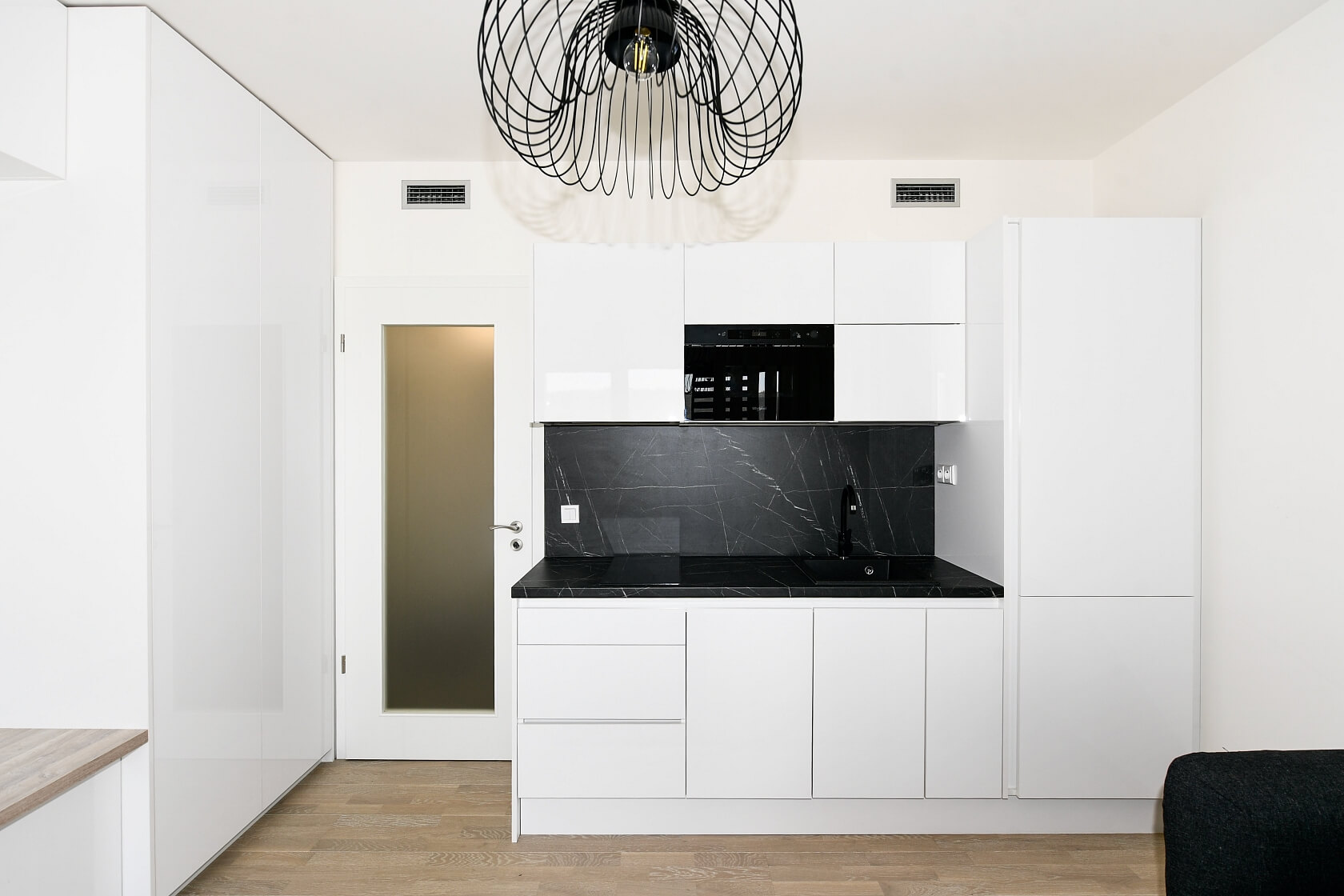 Mezi Vodami, Modřany - Praha 4 | Pronájem, Byt 1+kk, 40 m²