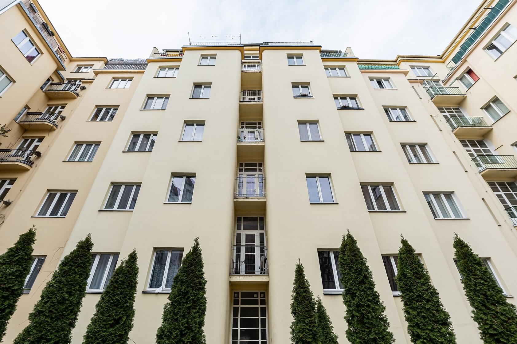 Lucemburská, Žižkov - Prague 3 | Sale, Apartment One-bedroom (2+kk), 43 m²