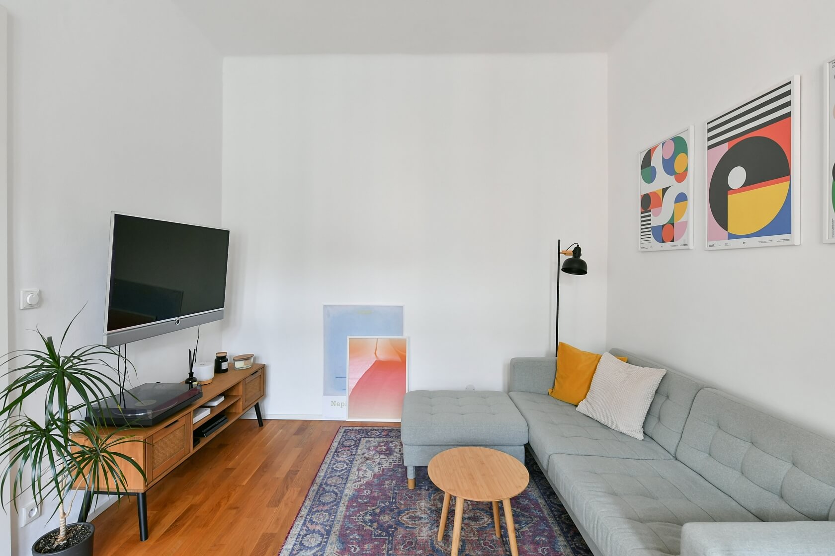 Jana Zajíce, Bubeneč - Praha 7 | Pronájem, Byt 3+kk, 91 m²