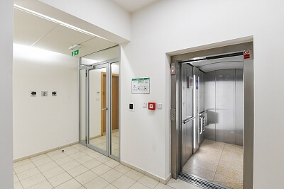 Korunní, Vinohrady - Praha 10 | Pronájem, Byt 2+kk, 61 m²