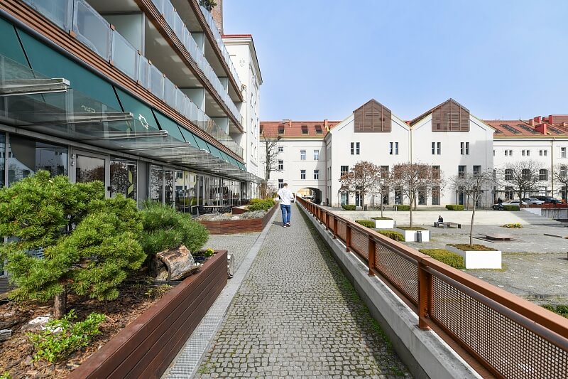 Korunní, Vinohrady - Prague 10 | Rent, Apartment One-bedroom (2+kk), 61 m²