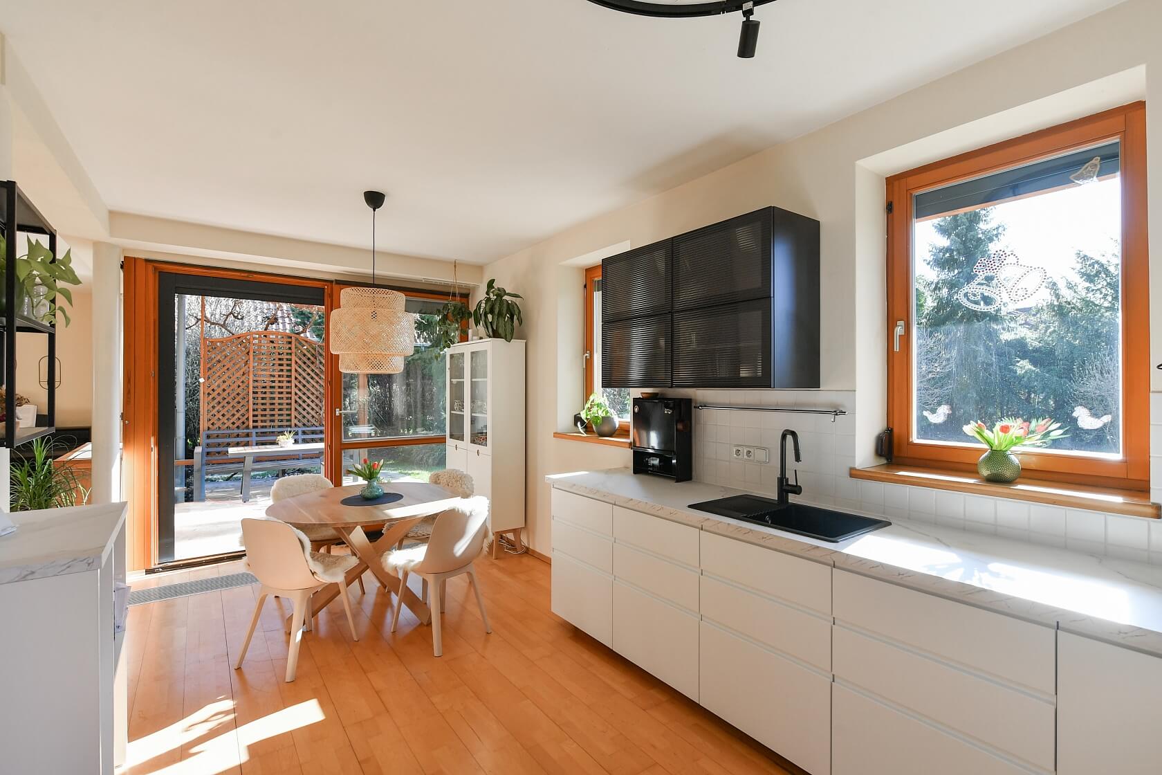 Javorová, Sulice - Praha-východ | Pronájem, Rodinný dům 4+1, 162 m²