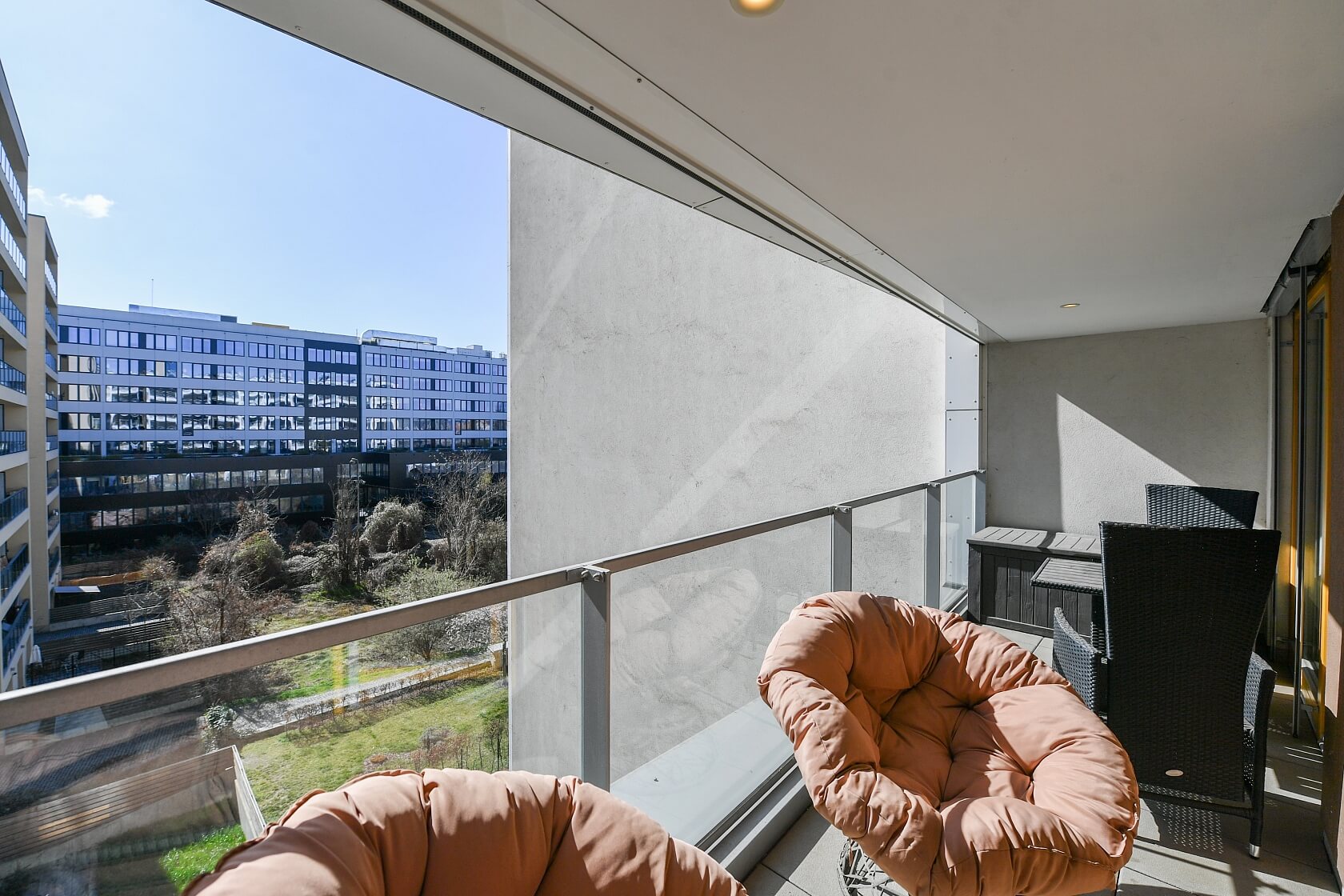 Za Karlínským přístavem, Karlín - Prague 8 | Rent, Apartment Two-bedroom (3+kk), 80 m²