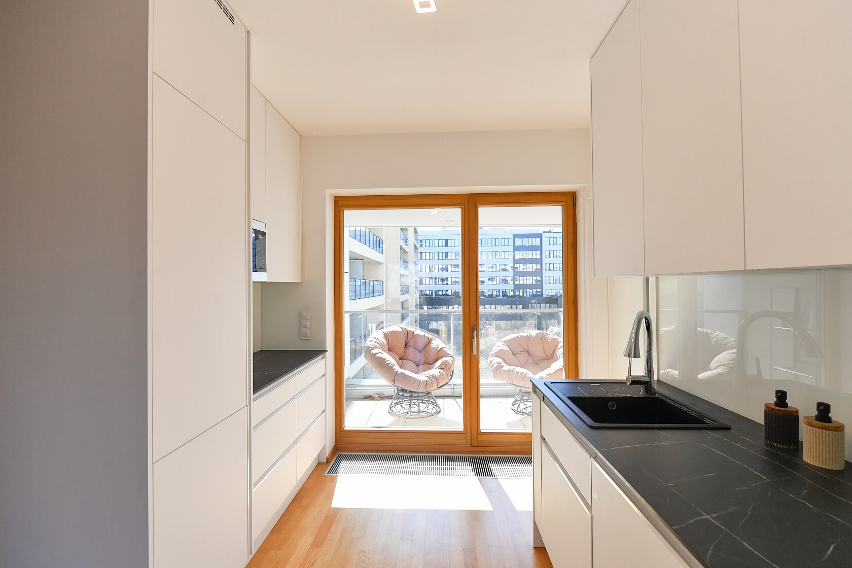 Za Karlínským přístavem, Karlín - Praha 8 | Pronájem, Byt 3+kk, 80 m²