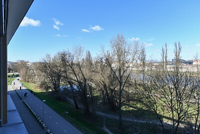 Za Karlínským přístavem, Karlín - Praha 8 | Pronájem, Byt 3+kk, 80 m²