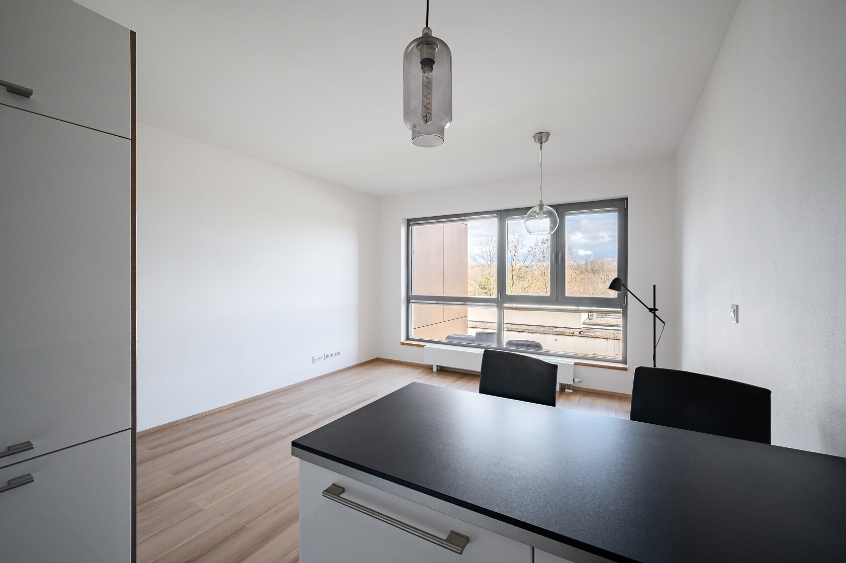 Mezitraťová, Hrdlořezy - Prague 9 | Rent, Apartment One-bedroom (2+kk), 53 m²
