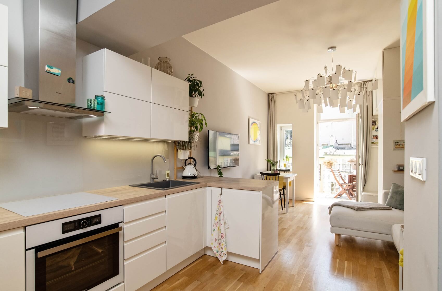 Vlkova, Žižkov - Prague 3 | Rent, Apartment Two-bedroom (3+kk), 56 m²