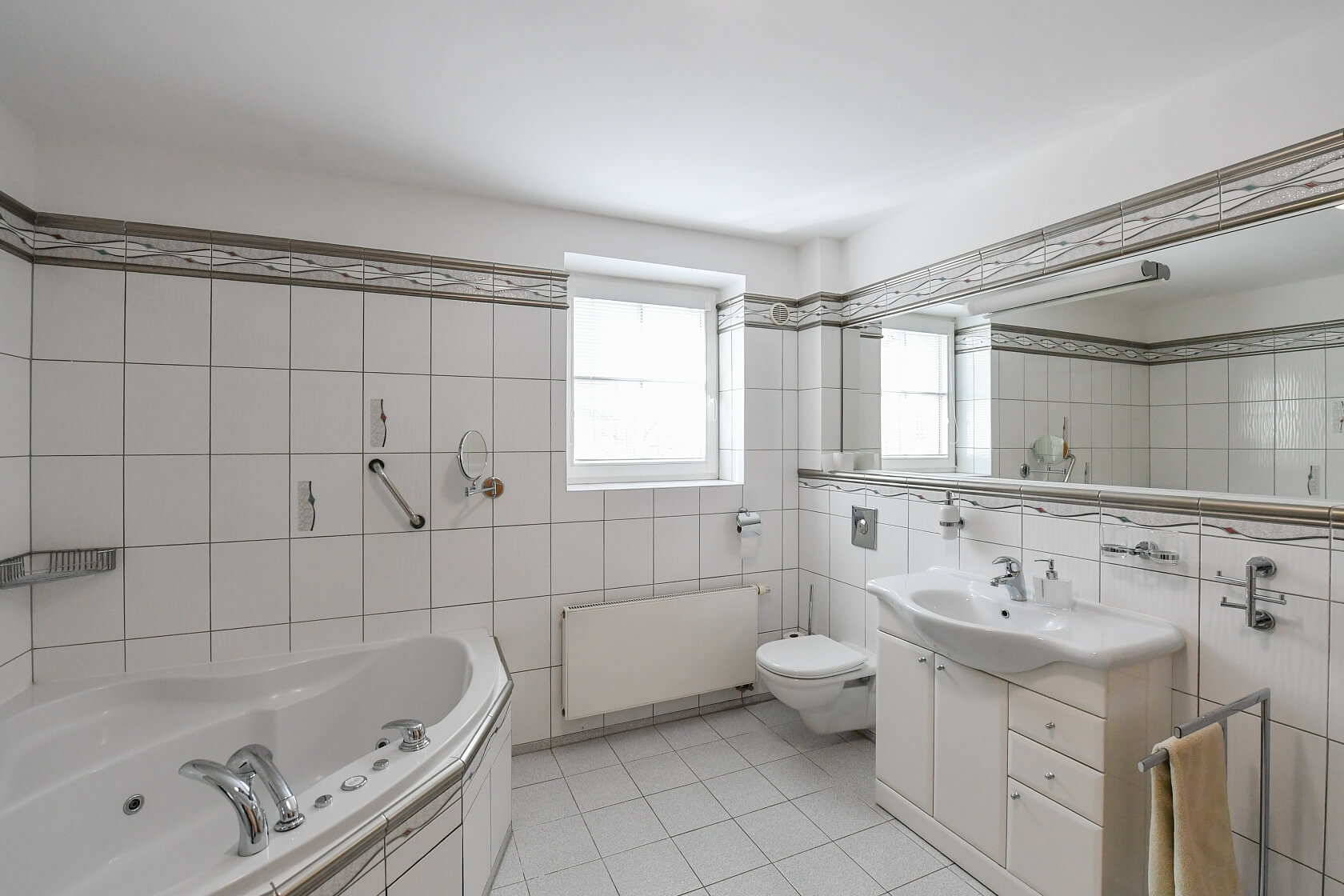 V jirchářích, Nové Město - Prague 1 | Rent, Apartment Two-bedroom (3+kk), 152 m²