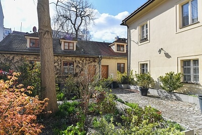 V jirchářích, Nové Město - Prague 1 | Rent, Apartment Two-bedroom (3+kk), 152 m²