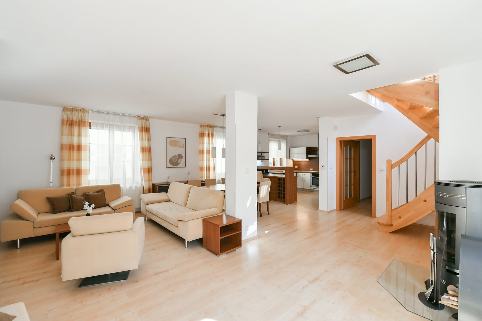 V jirchářích, Nové Město - Prague 1 | Rent, Apartment Two-bedroom (3+kk), 152 m²