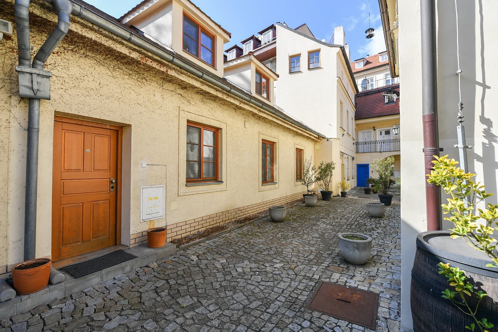 V Jirchářích, Nové Město - Praha 1 | Pronájem, Byt 3+kk, 152 m²