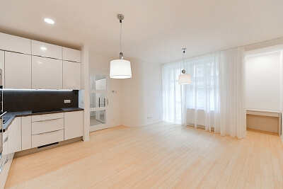 Roháčova, Žižkov - Prague 3 | Rent, Apartment One-bedroom (2+kk), 51 m²