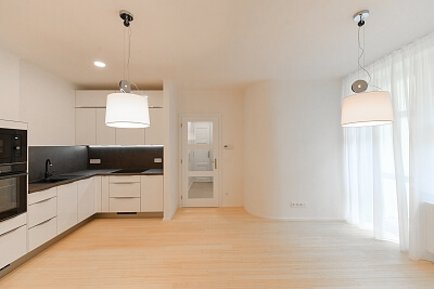 Roháčova, Žižkov - Prague 3 | Rent, Apartment One-bedroom (2+kk), 51 m²