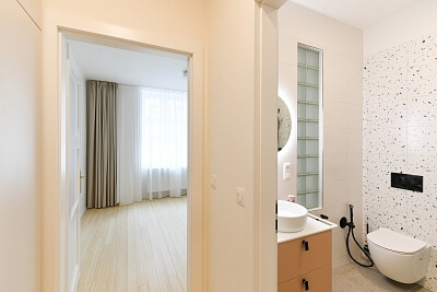 Roháčova, Žižkov - Prague 3 | Rent, Apartment One-bedroom (2+kk), 51 m²