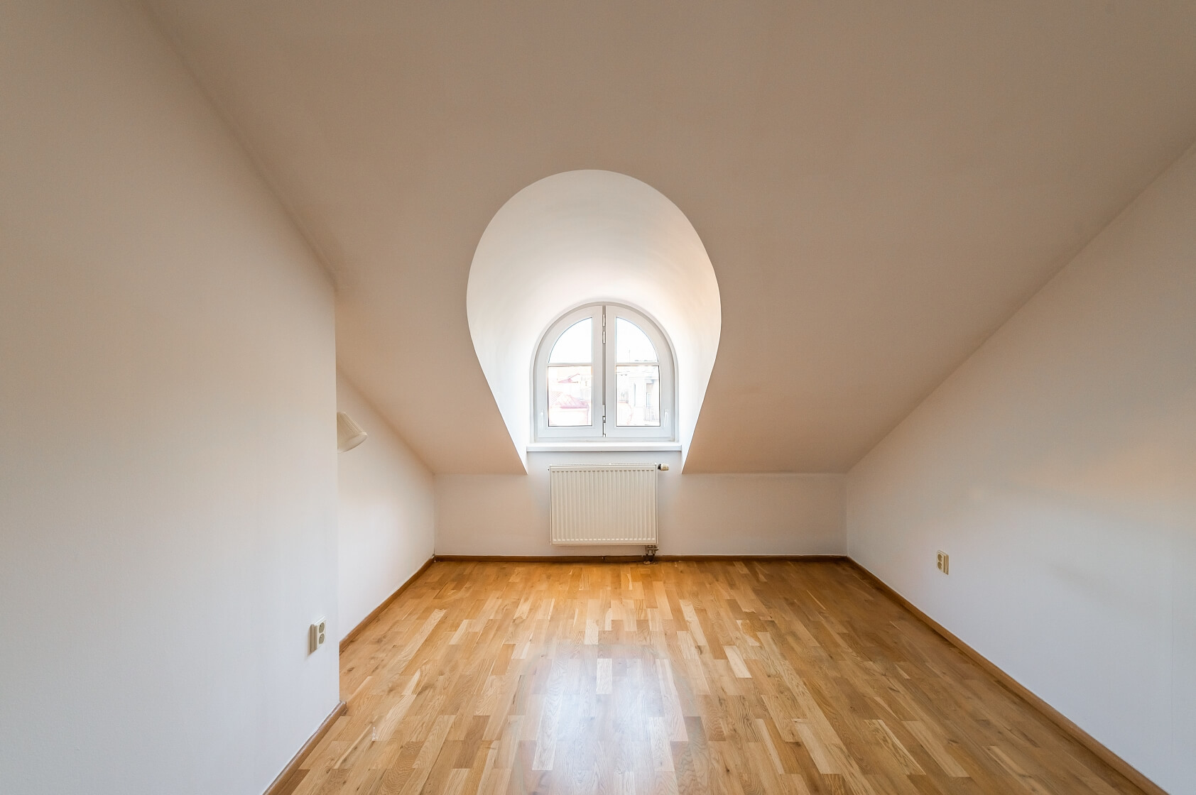 Francouzská, Vinohrady - Prague 2 | Sale, Apartment Three-bedroom (4+1), 151 m²