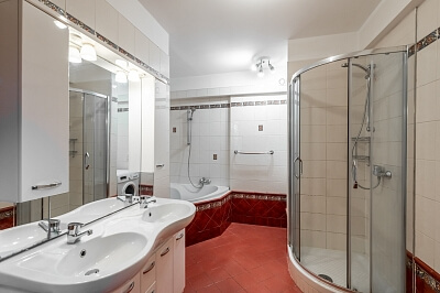 Francouzská, Vinohrady - Prague 2 | Sale, Apartment Three-bedroom (4+1), 151 m²