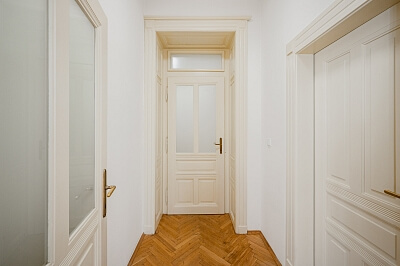 Na Zderaze, Nové Město - Prague 2 | Sale, Apartment Studio (1+kk), 41 m²